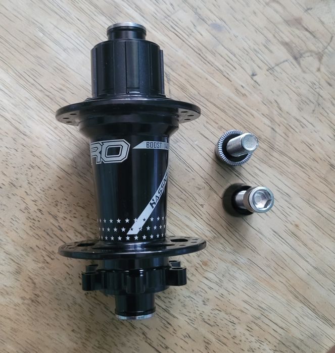 Piasta single speed 135x10 hassns dirt