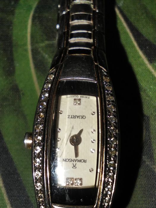 Часы женские Romanson 1230