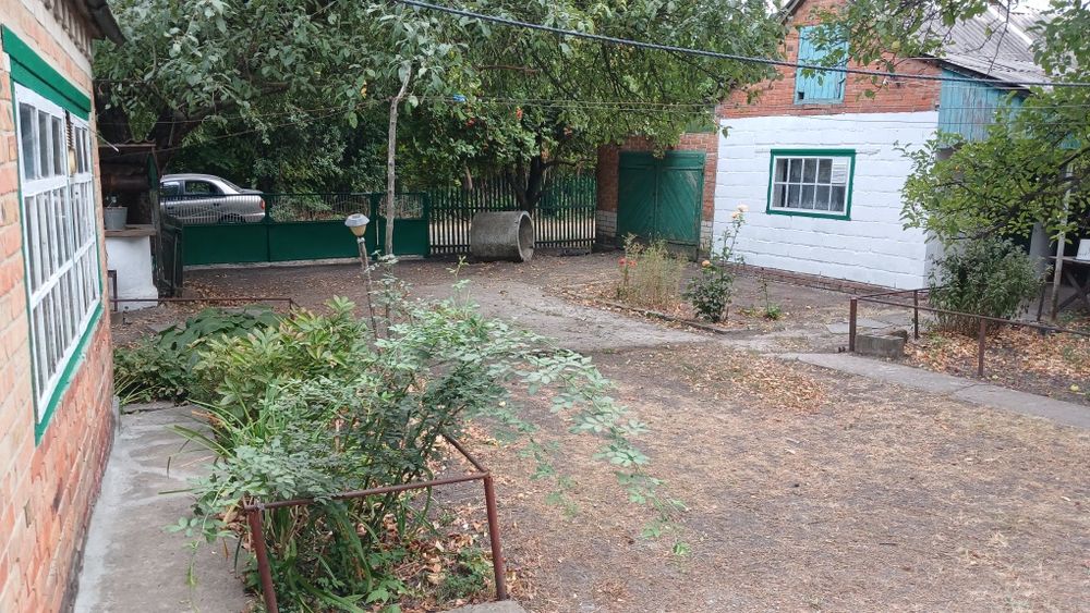 Продам будинок в смт Губиниха