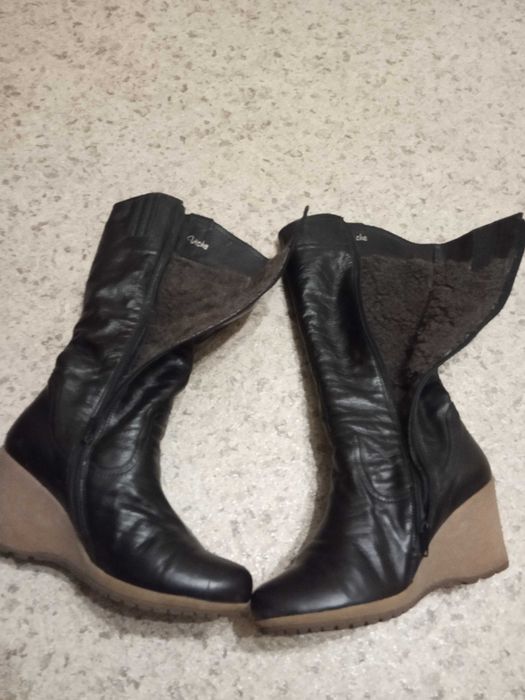 Женские кожаные высокие сапожки. Viche