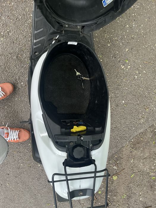 Продам. Honda dio af-34