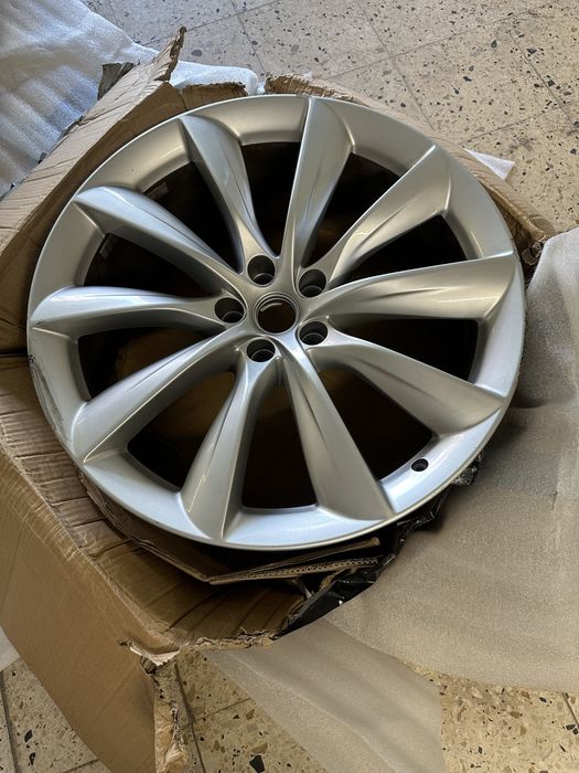 Jante Tesla OEM Model X 22” x 10J