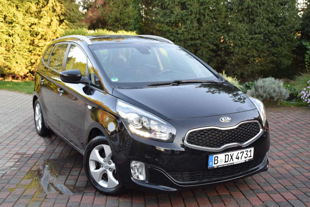 Kia Carens