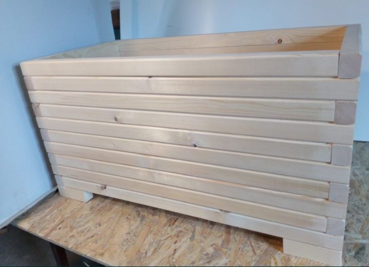 Donice ogrodowe z drewna