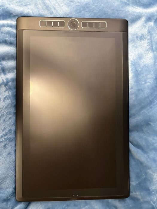 Wacom Mobile Studio Pro 16 i7 512 гб