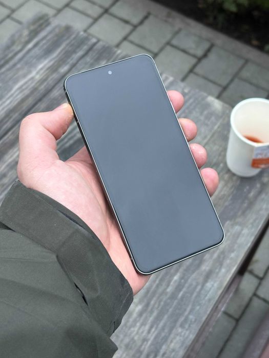 Google Pixel 8 8/128GB Hazel Neverlock, Піксель 8 128ГБ Акумулятор 99%