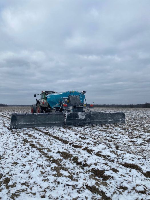 Вапнування грунтів, Внесення доломітового борошна, кальцію, ітд.