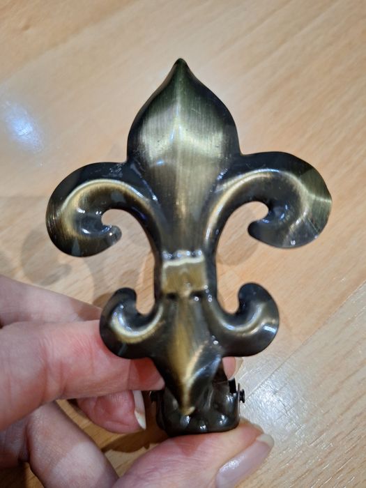 Зажими для штор.