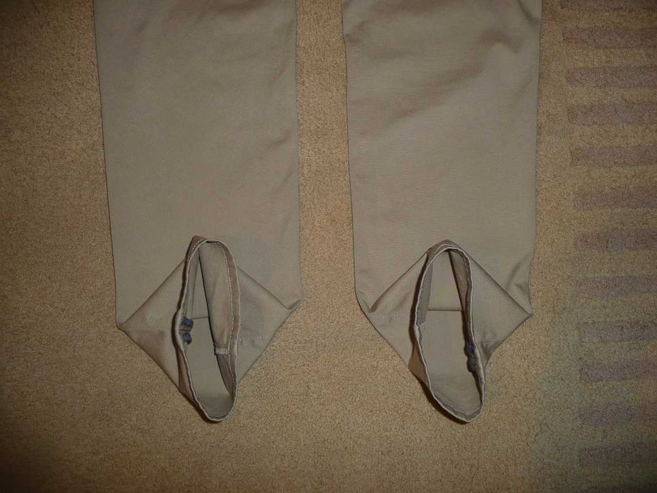 Spodnie GANT W34/L34=45,5/110cm chinosy beżowe