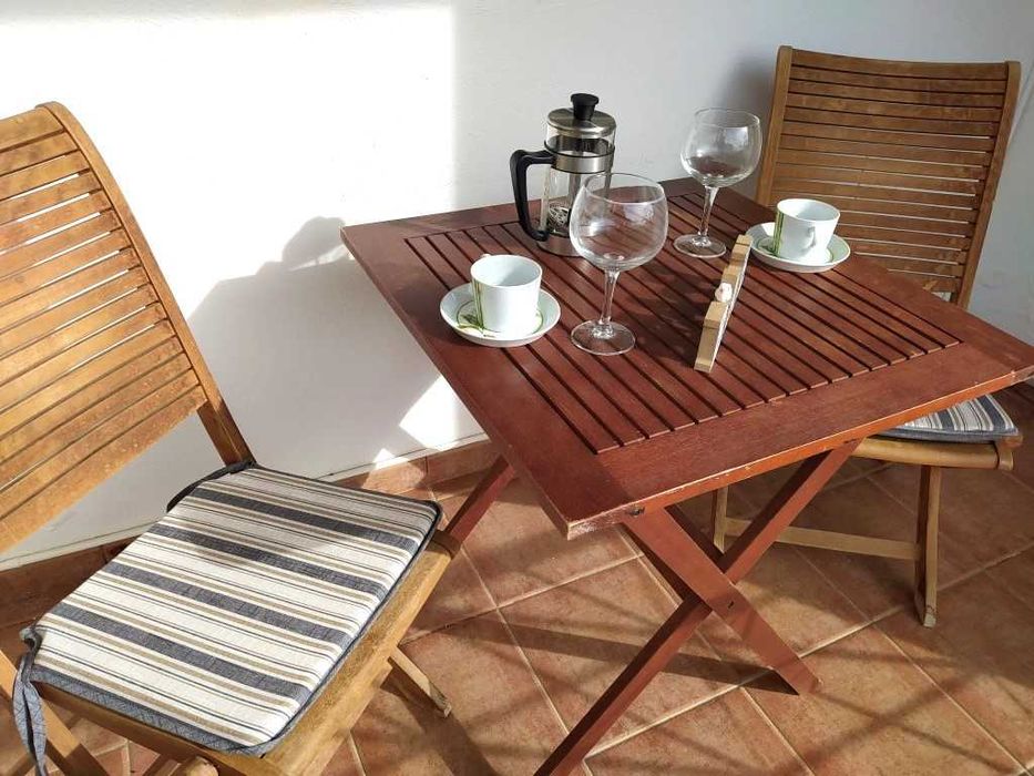 EAR-085 Apartamento T1 a 300 metros da Praia da Lota