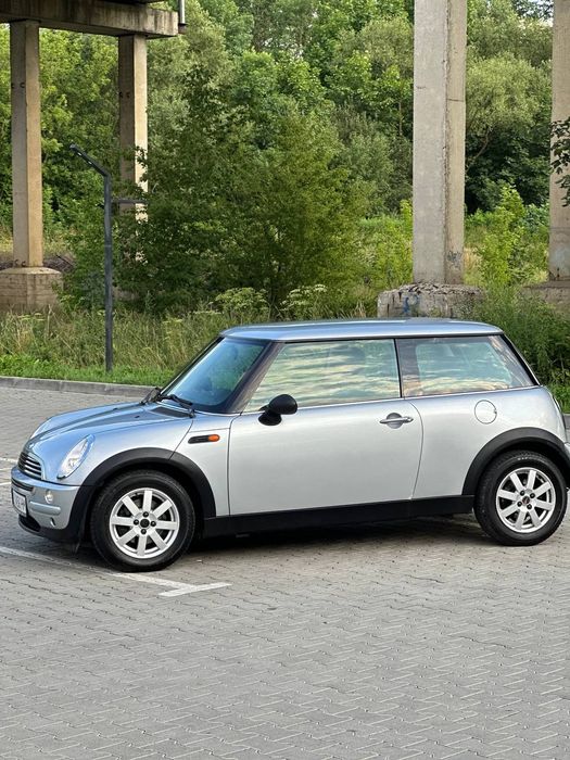 В продажі Mini Cuper