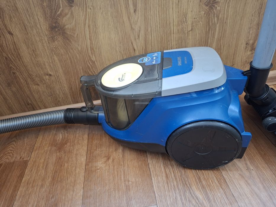 Пилосос Philips 2000 series