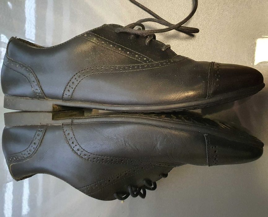 Гарненькі шкіряні туфельки від Clarks