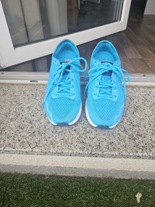 Buty sneakersy under armour 38