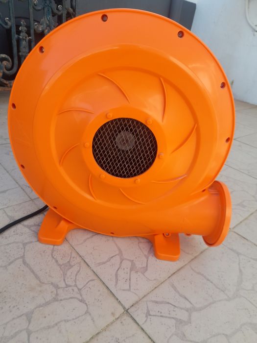 Motor usado  para insuflável