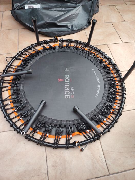 Nowa. Trampolina fitness