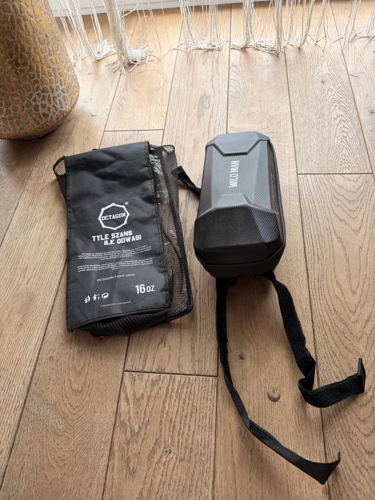 Saszetka na hulajnogę