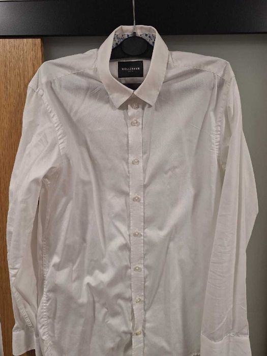 Biała koszula Wólczanka 40 – slim, 100% bawełna, długi rękaw