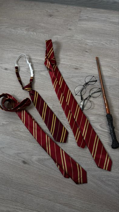 Продам галстуки Гаррі Поттер