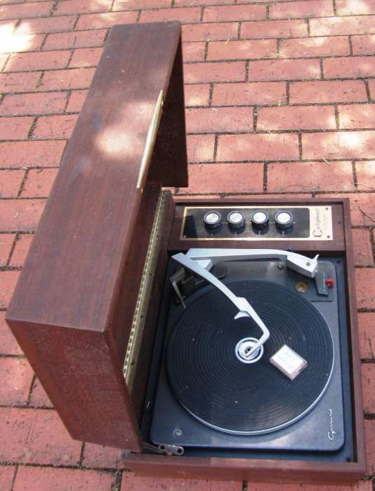 Giradiscos GARRARD Cyclophonic