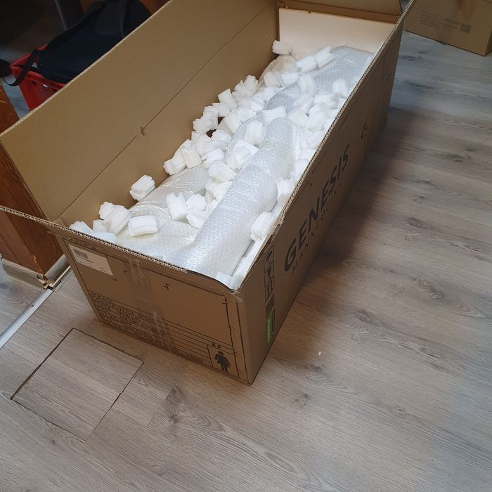 Manekin Genesis  damski calopostaciowy bialy matowy