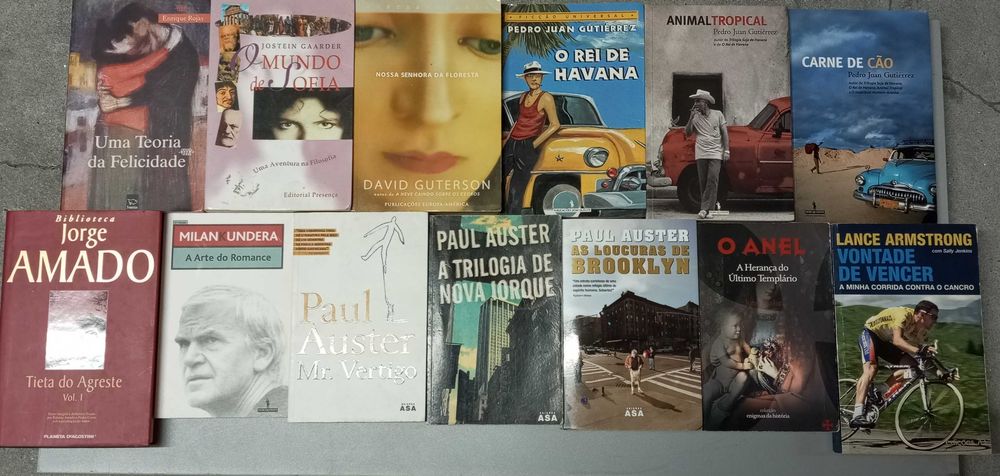 Livros variados e negociáveis