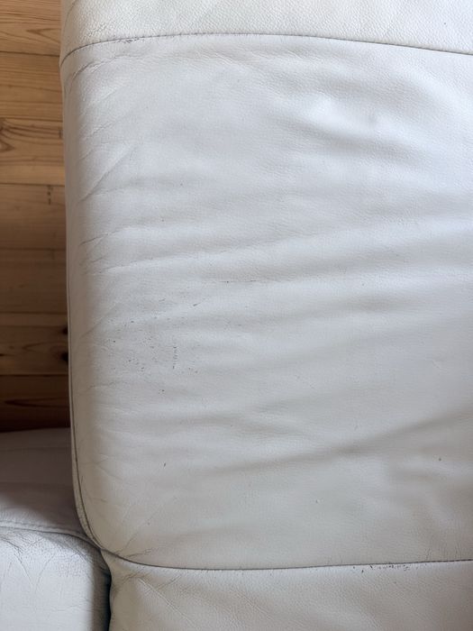 Beżowy skórzany narożnik Etap Sofa