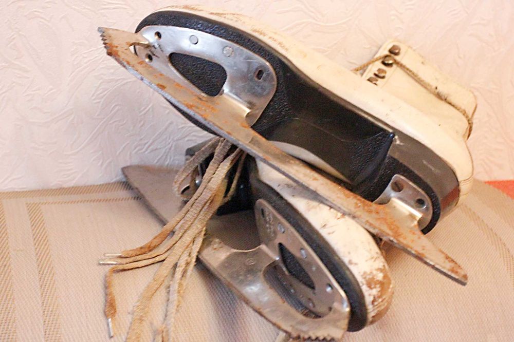 Ковзани жіночі 38 розмір