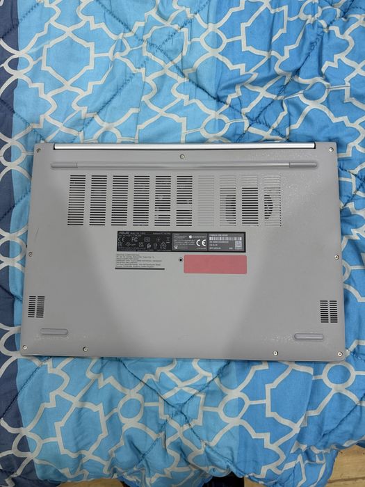 Computador asus vivobook