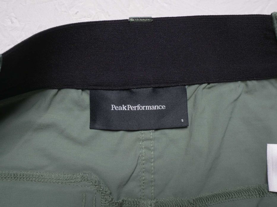 peak performance iconiq krótkie spodenki męskie zielone S