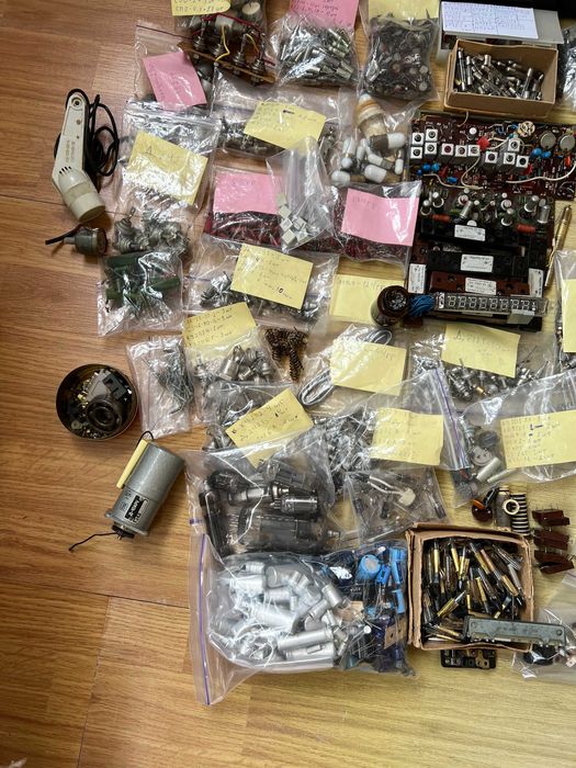 Радіодеталі СРСР Радиодетали Микросхемы лампы СССР радиодетали