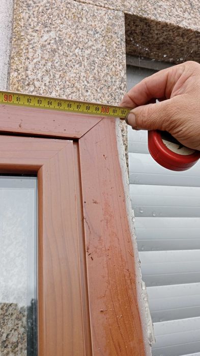 Porta de sacada mais janela