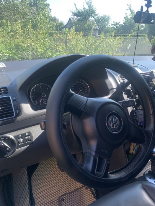 Продаю власний автомобіль