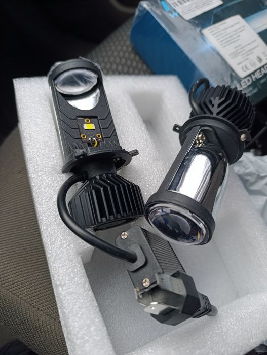 Лед лампи H4 300грн.шт