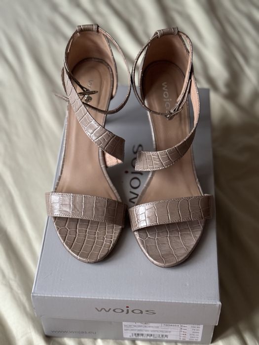 Sandały Wojas r.37 szpilka