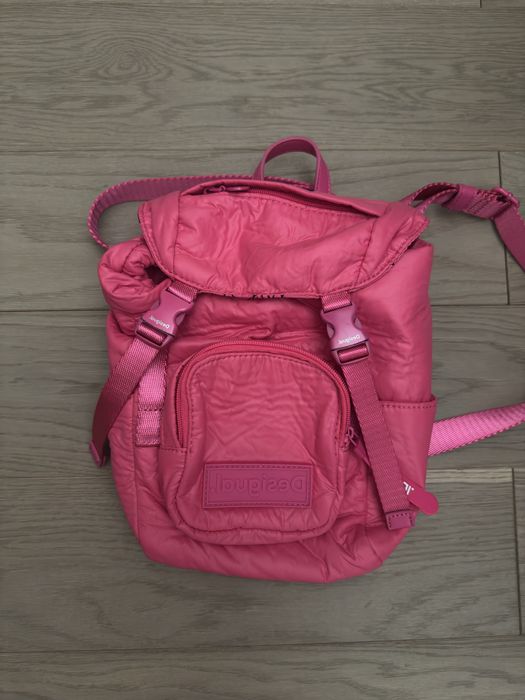 Desigual рюкзак ,яркий