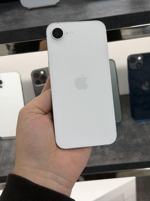 Iphone 16e 128 сім акб 100 карта обмін оплата частинами