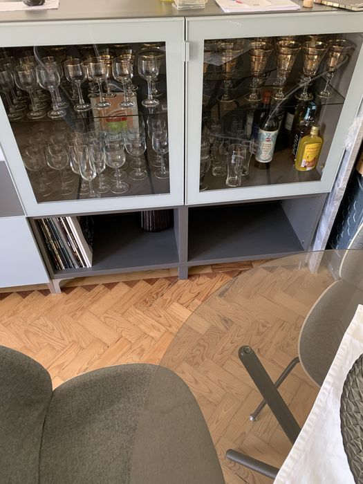 Movel de tv e vitrina cristaleira