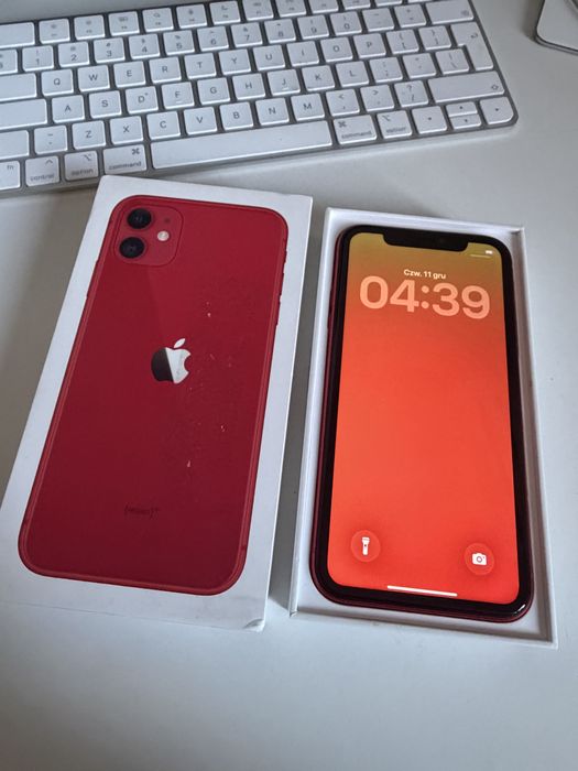 iPhone 11 64gb Red Bateria 94%