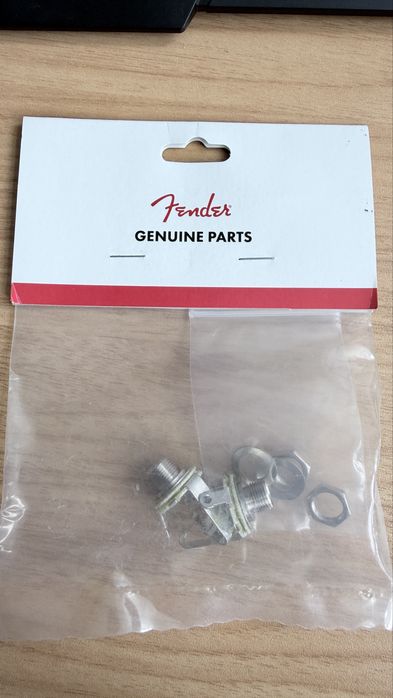 Input jack fender