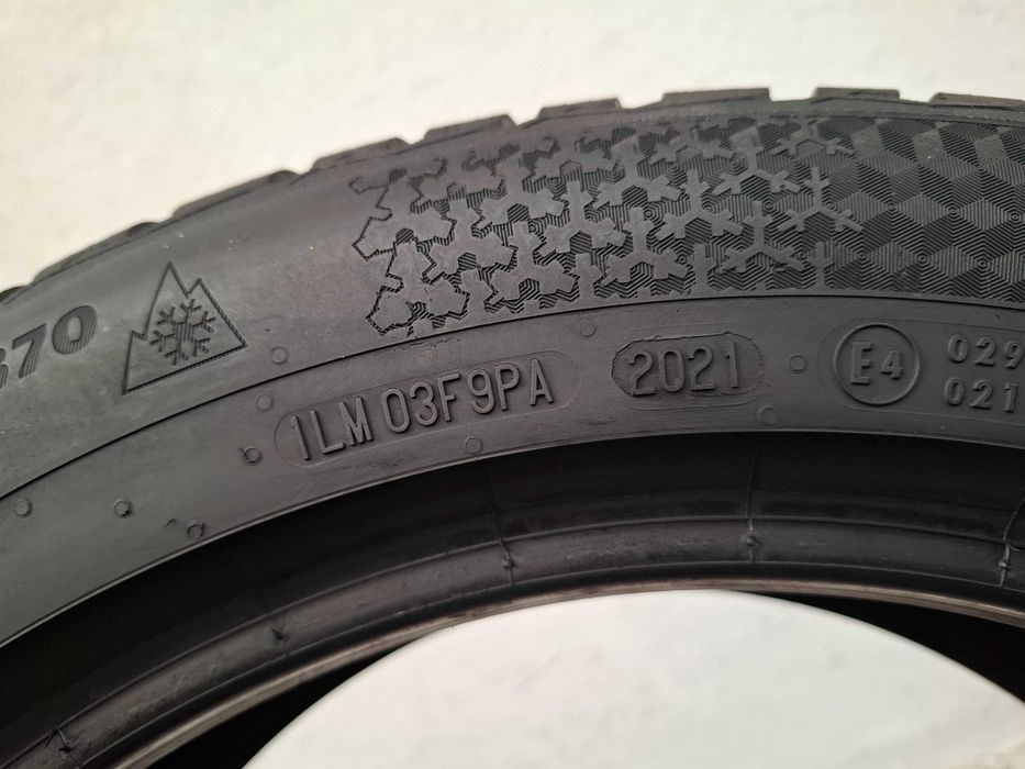 2x 225/50R17 Continental WinterContact TS 870  2x 7,7mm 21r.