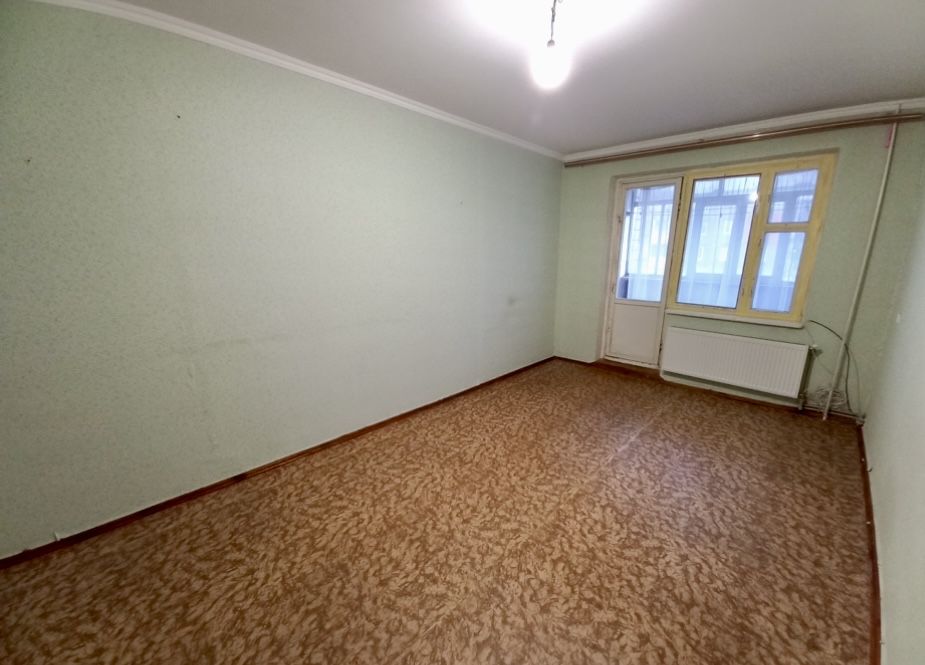 Продам 2 к квартиру вул. Жадова