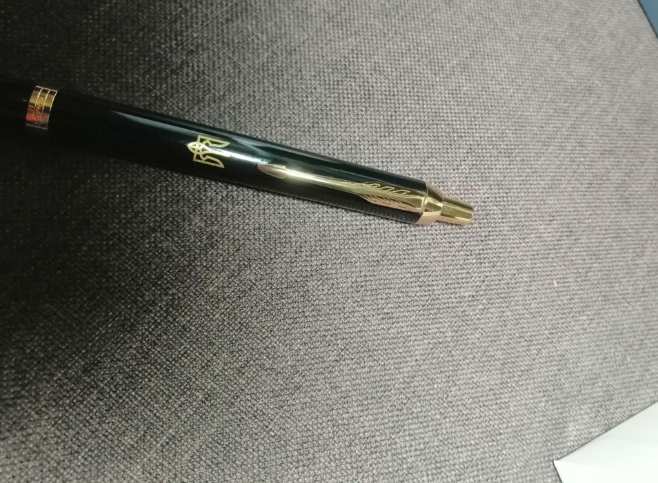 Ручка шариковая Parker