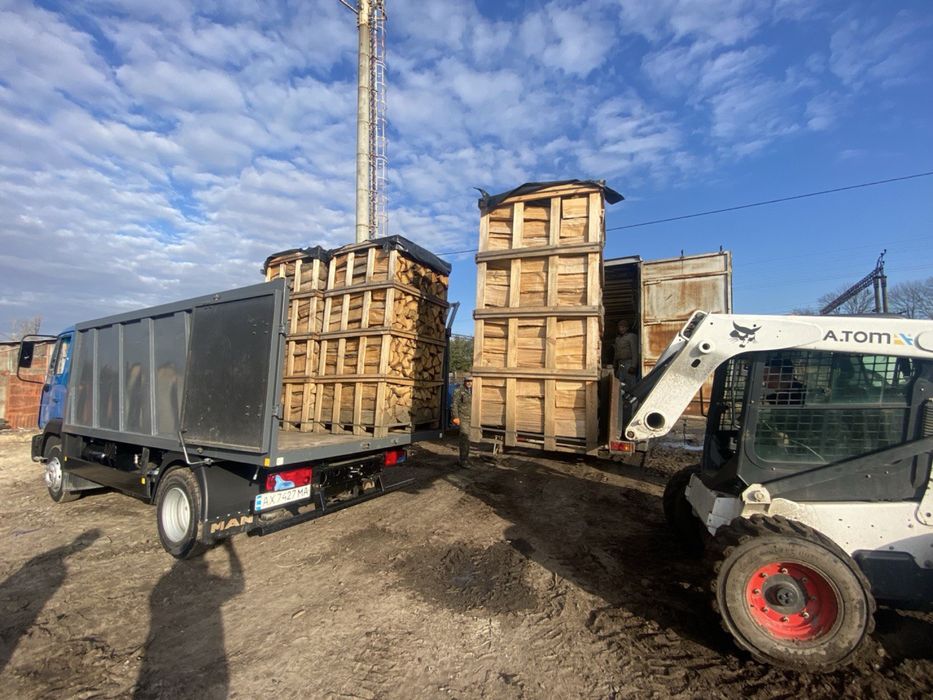 Дрова Дуб, Ясень (колоті та метровка) Харків та область. Доставка