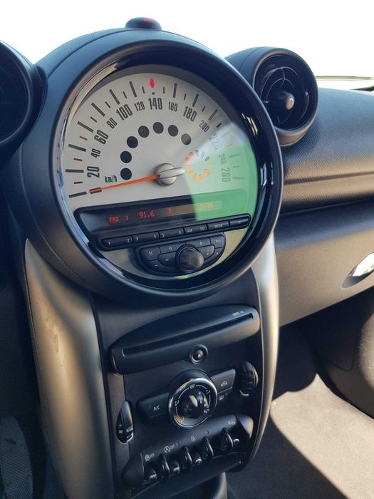 Mini Countryman ONE D Nacional