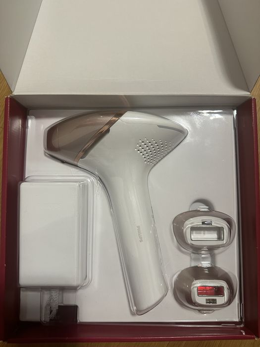 Depilator laserowy Philips Lumea 9000
