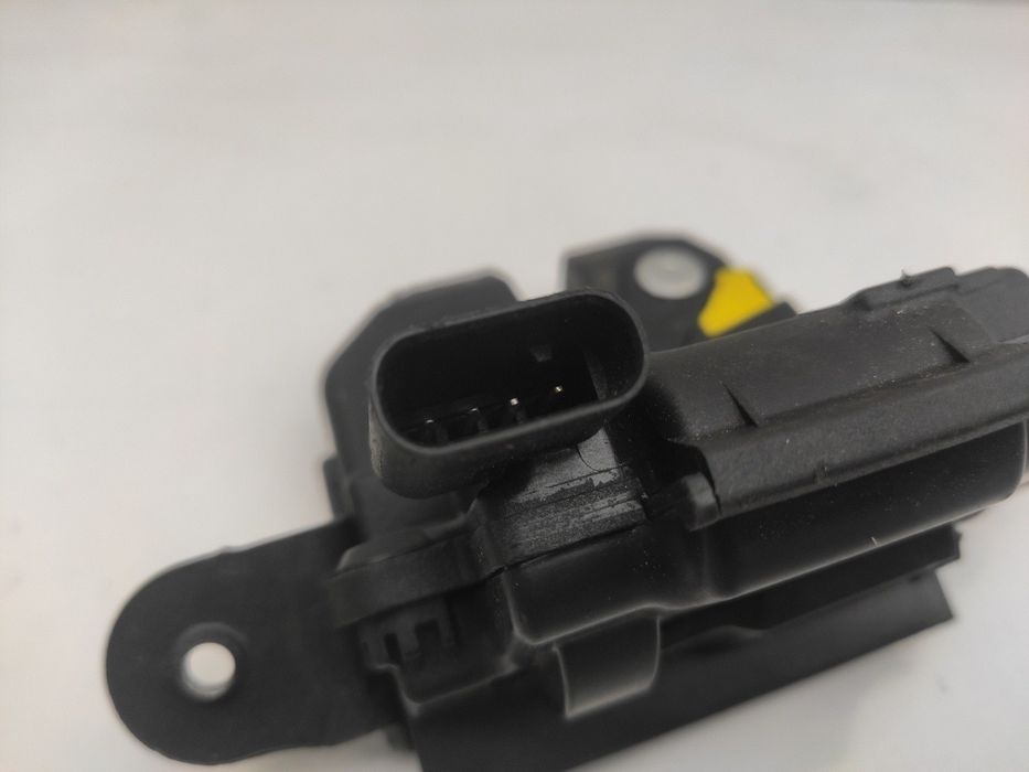 Fechadura / fecho da mala FIAT 500X (334_)