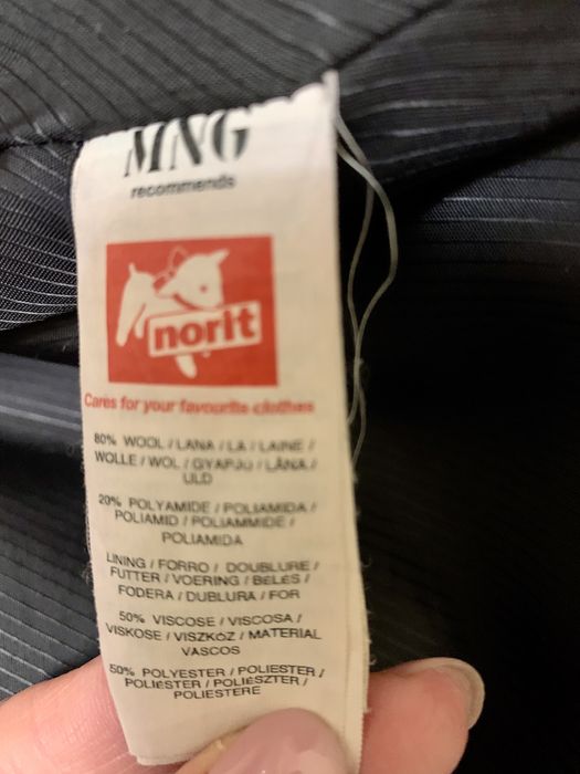 Пальто жіноче манго s чорне демисезон