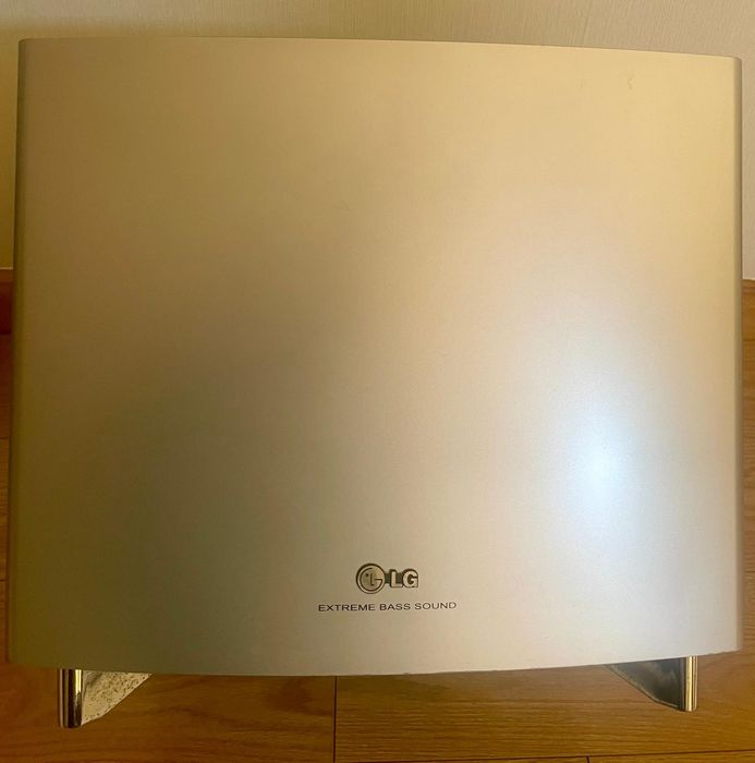 Sistema de som surround LG modelo FE-6100