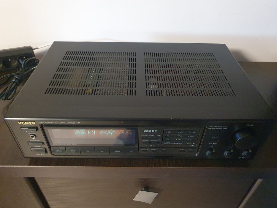 Onkyo TX-8210R Amplituner steteo